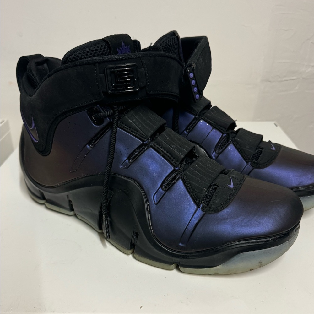 Nike Lebron 4 “ Eggplant “ size 12